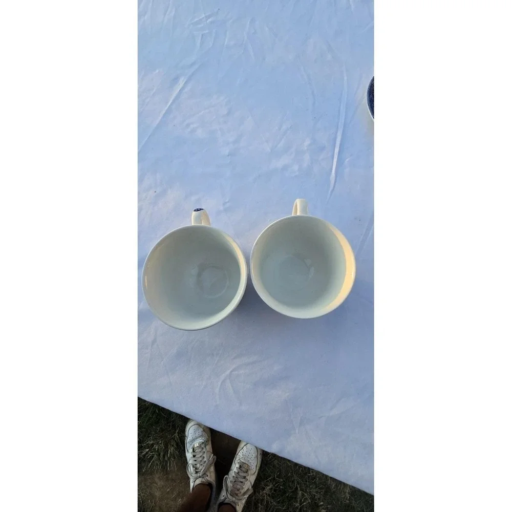 Vintage Johnson Brothers Bros. Blue Willow Tea Cups & Saucers EARTHENWARE